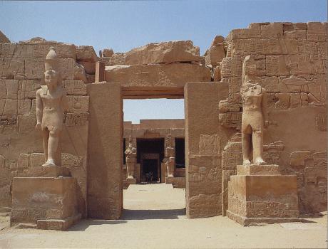 Right side colonnade